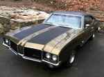 1972 Gold Oldsmobile Cutlass