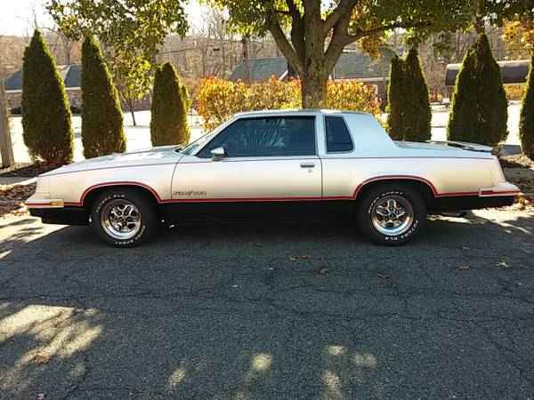 1984 Oldsmobile Hurst Olds