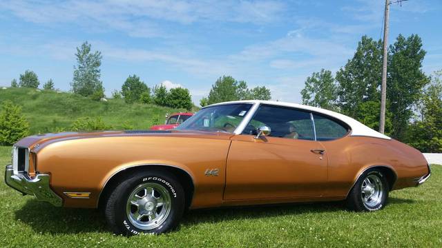 1972 Oldsmobile Cutlass S 442