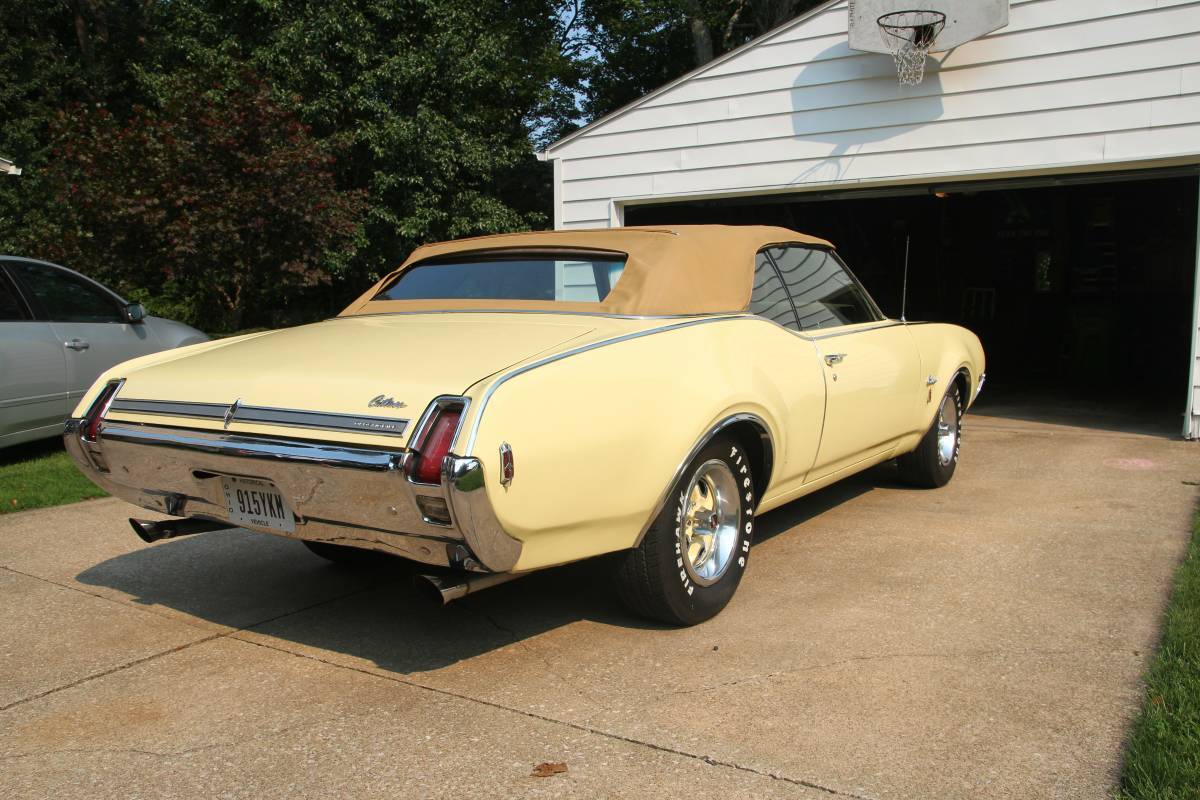 Oldsmobile cutlass s